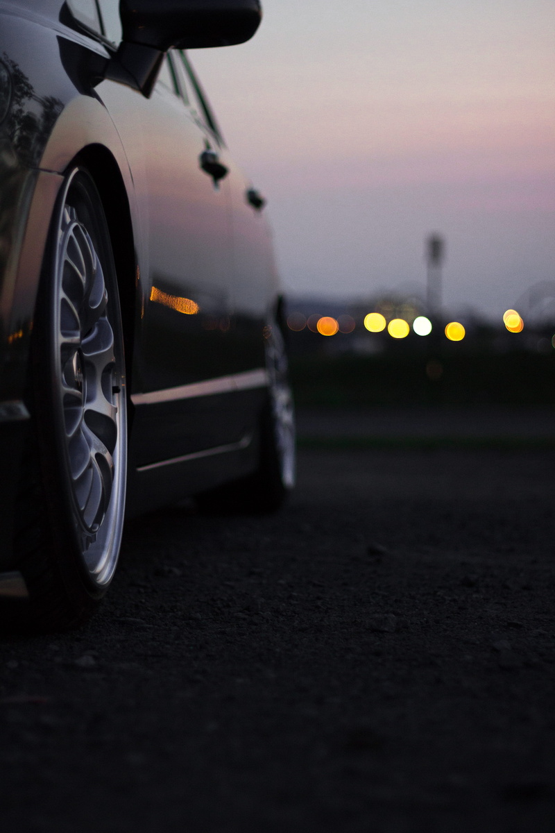 road, warm, asphalt, selective, motion, city, street, motor vehicle, car side view, focus, vehicle, wheel, nature, parked car, multi, sky, land vehicle