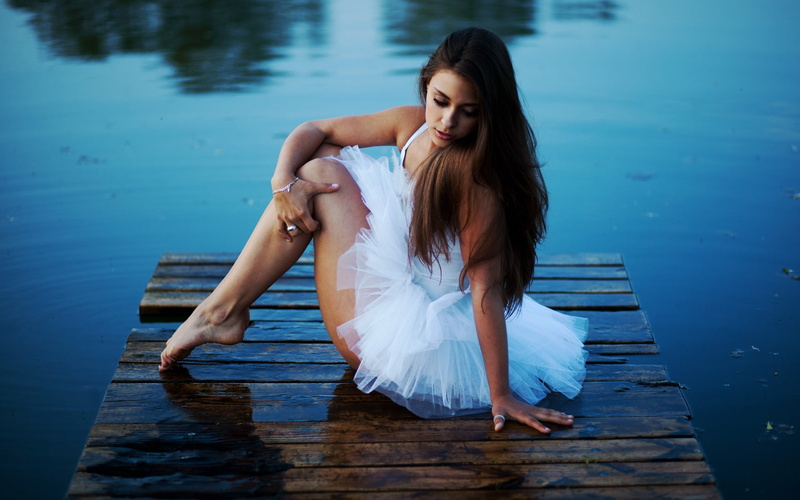 long hair, adult, ballerina, hairstyle, river, fashion, dress, water, lifestyles, beauty, women, real people, one person, outdoors, teenager, beautiful woman