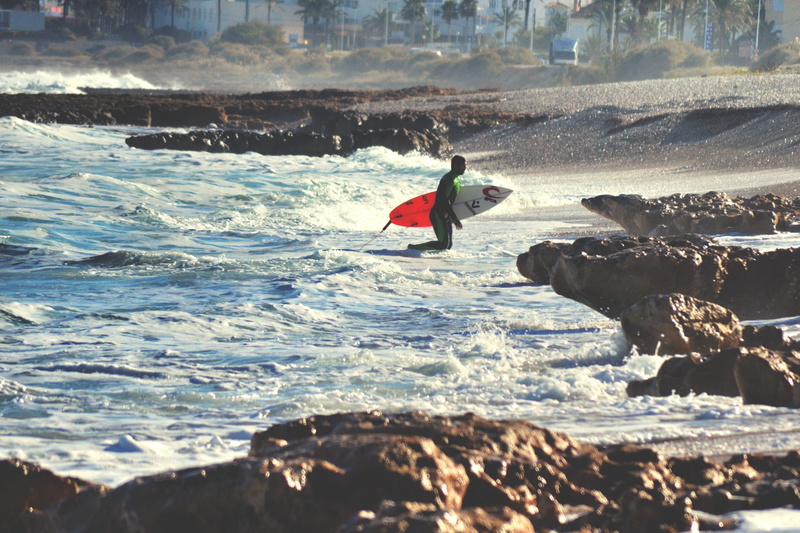 surfer, motion, sand, day, surfing, surfboard, sports, 1080P, leisure activity, rock, outdoors, beauty in nature, sea, ocean, rocks, lifestyles, real people