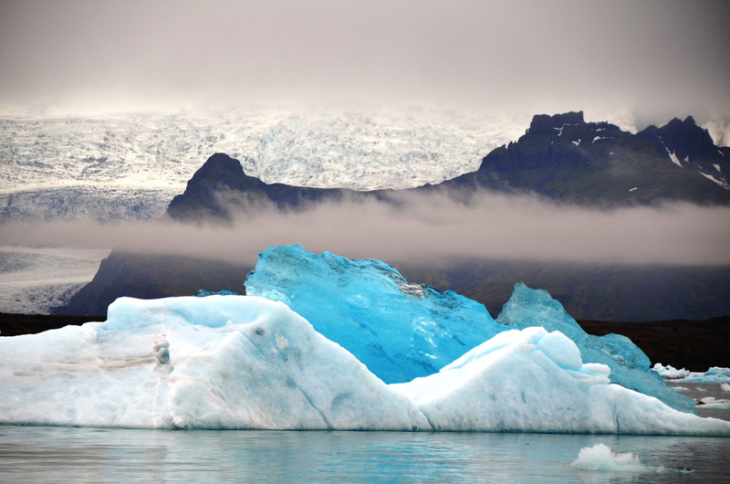 4K, iceberg, floating on water, icebergs, lagoon, body, blue, jökulsárlón, glacier lagoon, water, Glacier, frozen, sky, cold, polar climate, nature, environment