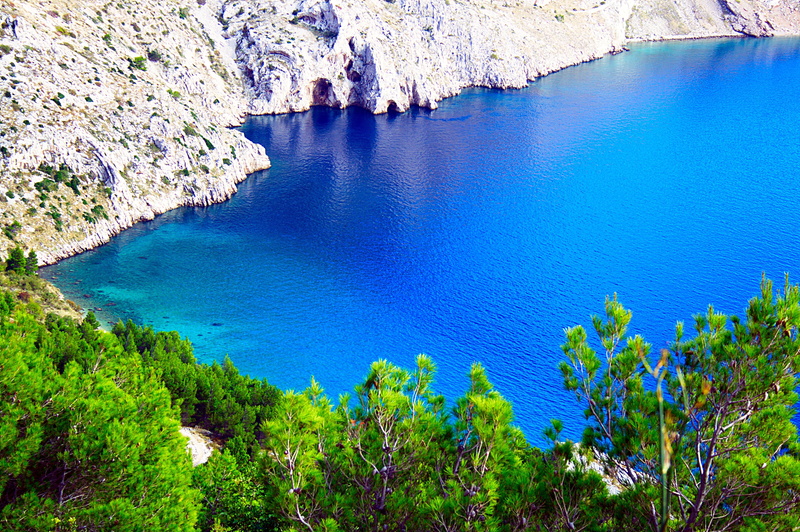 4K, sea, rock - object, leafed, high angle view, tranquility, no people, green, Jadran, Omis and Makarska, land, turquoise colored, day, cliff, bay, nature