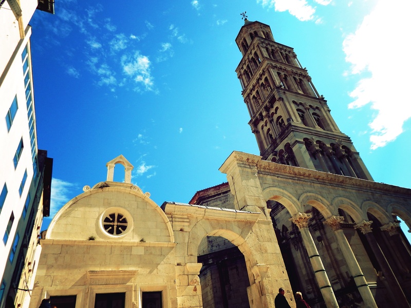 gray, architecture, 2K, low, built structure, spirituality, sky, spire, building, the past, religion, building exterior, gothic style, diocletian, famous Place