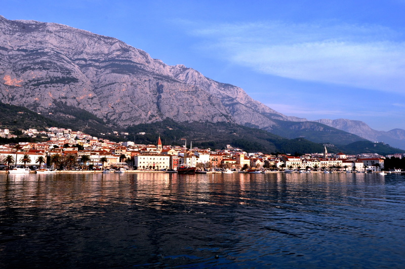 outdoors, makarska, landscape, 4K, sky, adriatic, mountain range, village, architecture, body, tourism, beauty in nature, nature, croatia, building, building exterior