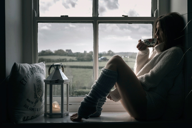 Cup, window, 1080P, legs, cup of tea, leg warmers, girl