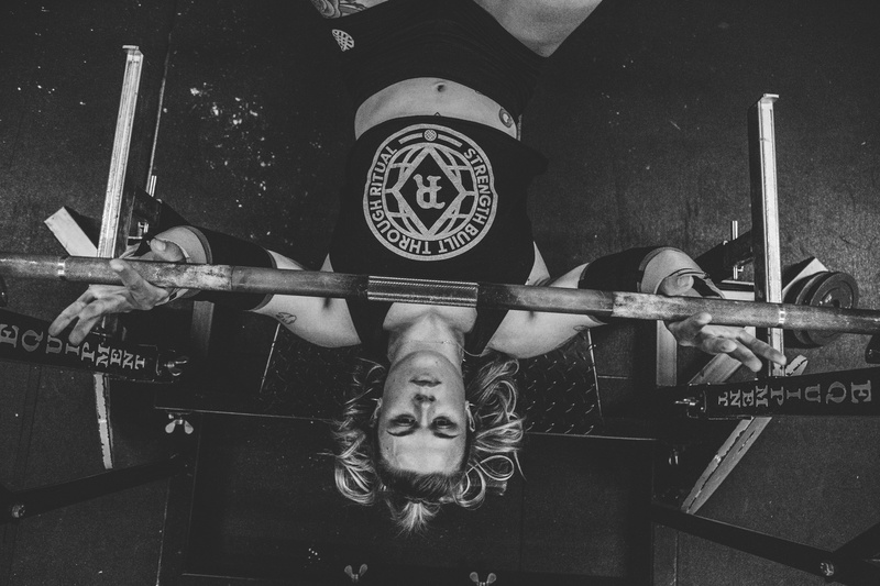 weights, fitfam, 5K, men, fit, fitness, time, males, deadlift, motivation, photo, powerlift, strong, grayscale, gym, black And White, blond, lift, keeping fit