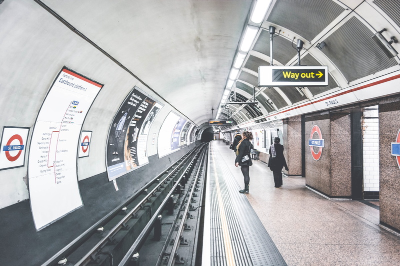 leaving, indoors, waiting, uk, pauls, rail transportation, england, 5K, tube, station, standing, public, track, near, railroad track, black, wearing, transportation