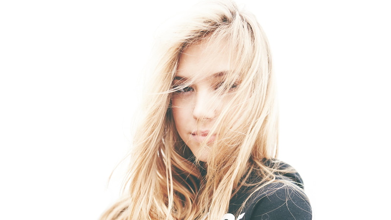 studio shot, hairstyle, blond hair, looking, contemplation, one person, beautiful woman, portrait, looking at viewer, young women, Alexis Ren, human face