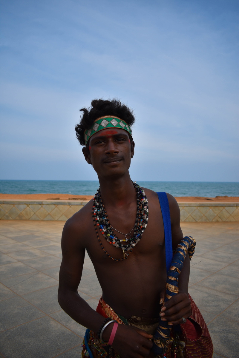 accessories, fashion, beach, accessory, real people, bead necklace, jewelry, portrait, color, young adult, 5K, horizon over water, worship, person, culture