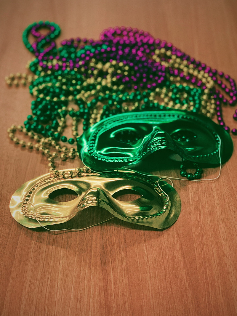 personal accessory, silver, hardwood, high angle view, fat tuesday, treasure, accessory, art and craft, accessories, table, 2K, green color, mask - disguise