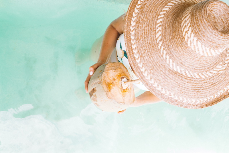 sunny, hand, style, hat, one Person, person, sea, holiday, ocean, relaxation, tourist Resort, nature, fashion, female, tropical, beach, boutique hotel