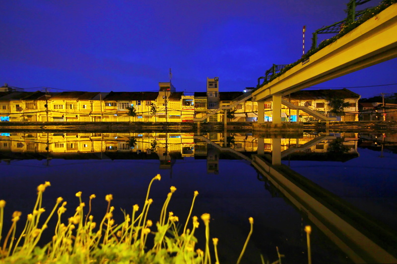 early morning, blue, architecture, river, no people, morning, illuminated, old, connection, dusk, ben binh dong, city, travel destinations, vietnamese