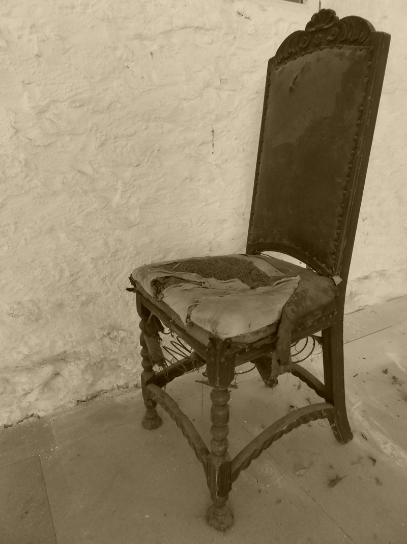 day, single object, no people, spring, Old, wood, seat, flooring, old-fashioned, abandoned, historically, architecture, Antique, old chair, Sit, 4K, built structure