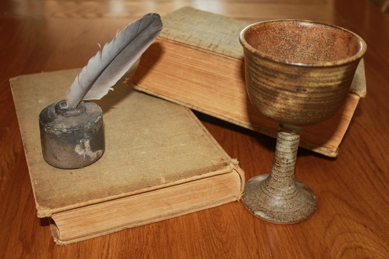vintage, antique, feather, container, old fashioned, ink, correspondence, goblet, book, books, desk, table, quill pen, no people, old, high angle view