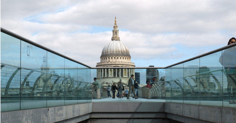built structure, 2K, cloud - sky, tourism, adult, saint paul, travel, modern, city, gateway, outdoors, nature, london, real people, dome, footbridge, connection