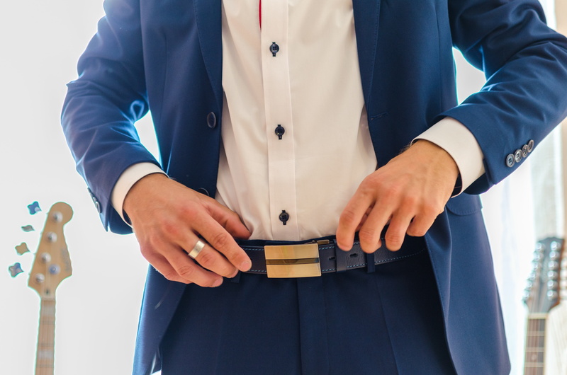 člověče, business person, práce, formální, svatba, černý, business, samec, menswear, 4K, hand, oblek, front view, v interiéru, zasedacích, osobě, styl