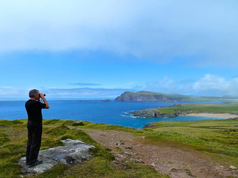 nature, daytime, binoculars, beauty in nature, full length, sky, man, scenics - nature, water, looking, tranquil scene, 4K, one person, coastal, mountain