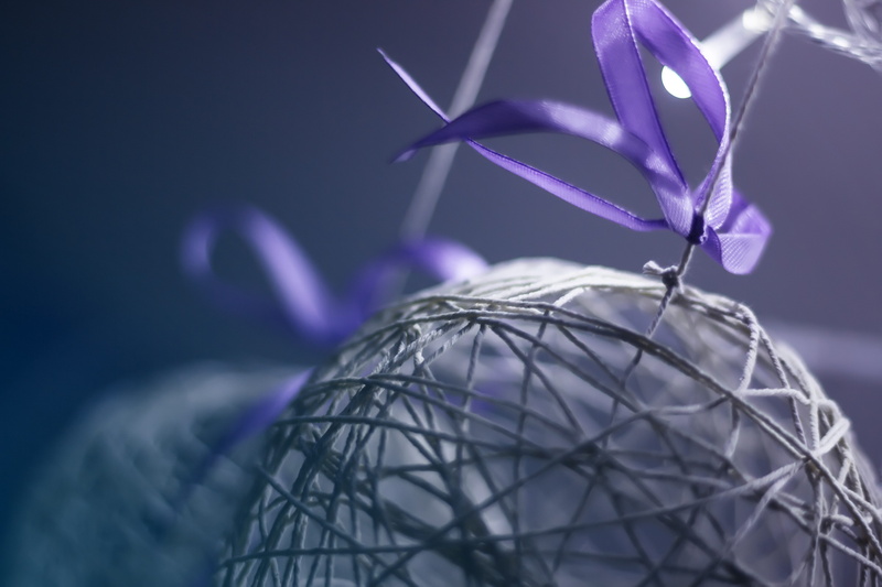 shallow, holiday - event, christmas decoration, housework, celebration, studio shot, thread, handicraft, shiny, sphere, crafts, wool, blue, homemade, photo