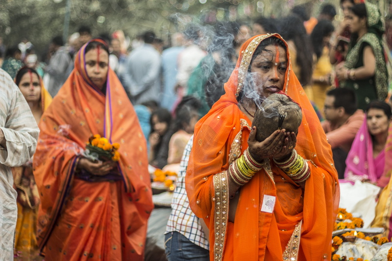 festival of india, spirituality, indian rituals, rituals, husk, carrying, crowd, festival, clothing, woman, indian festival, people, wear, worship, indian womens