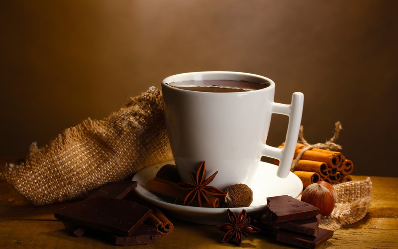 2K, cup, nutmeg, cinnamon, hazelnut, chocolate
