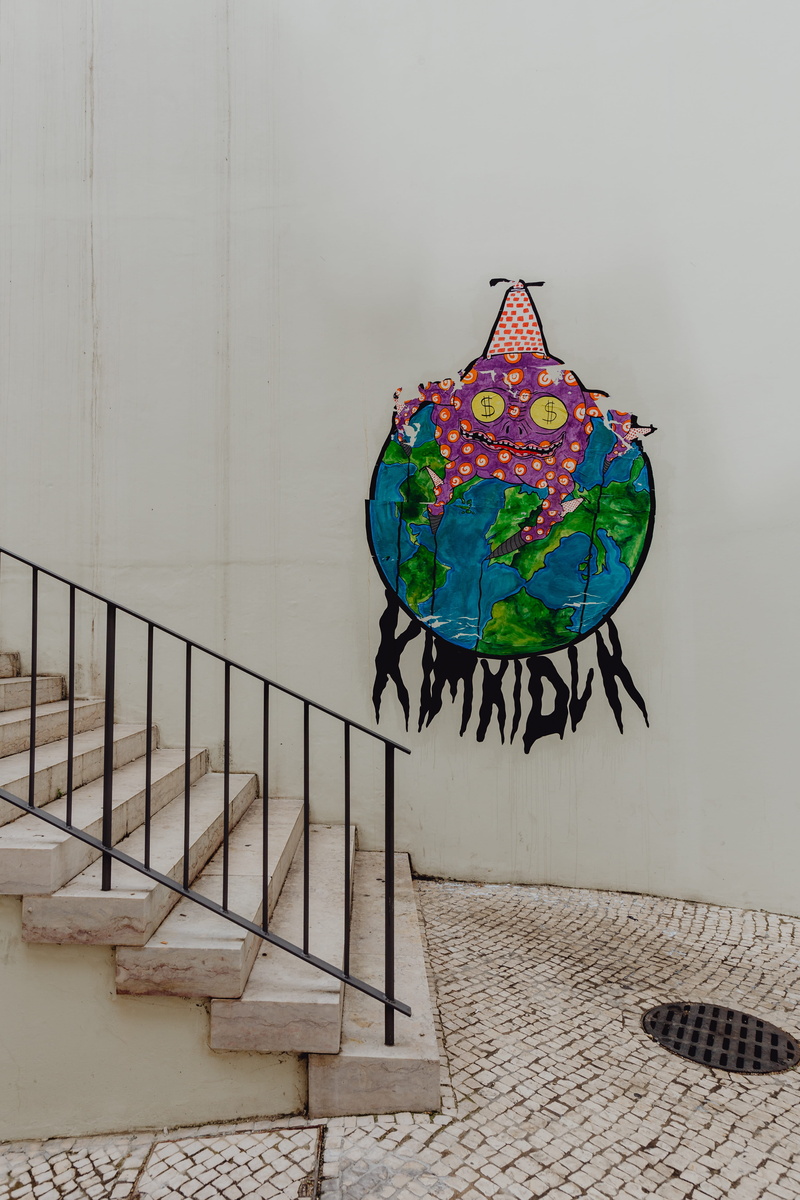 built structure, day, railing, multi colored, staircase, portugal, architecture, lisboa, shadow, graffiti, no people, table, outdoors, art, footpath, building exterior