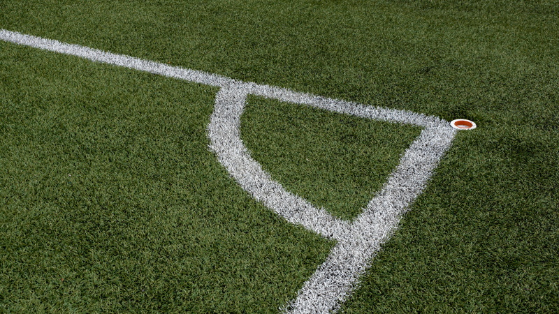 arc, football, turf, team sport, right angle, angle, nature, single line, 5K, sports, outdoors, lawn, day, grass, sport, sports equipment, green, soccer team