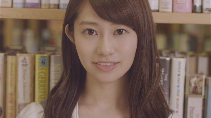 Asian, beautiful woman, brown hair, front view, one person, beauty, bookshelf, portrait, hairstyle, focus on foreground, face, Nogizaka46, brunette, young women