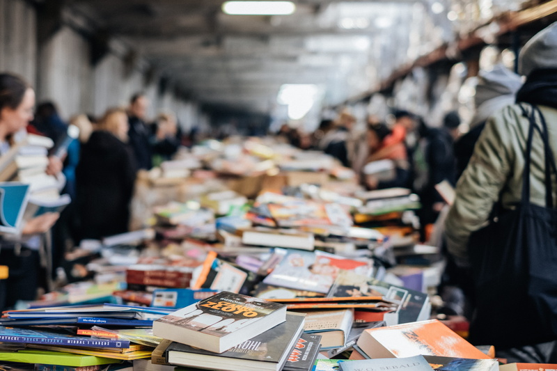 sell, working, research, mess, assorted, reading, indoors, smart, real people, bokeh, studying, book, books, incidental people, focus on foreground, 5K