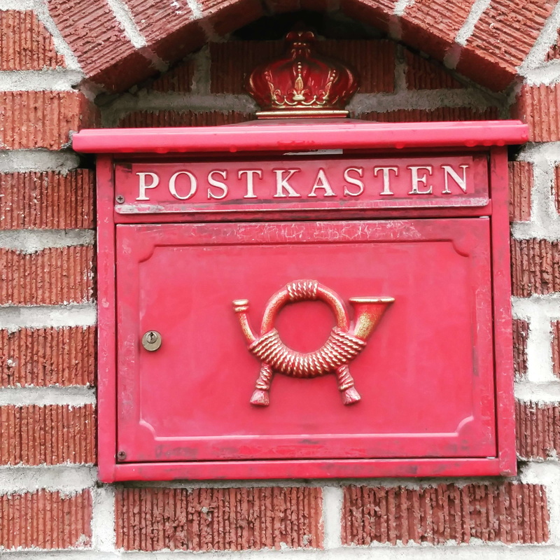 text, architecture, correspondence, door, entrance, built structure, metal, western script, letter, red, close-up, communication, wood - material, 2K