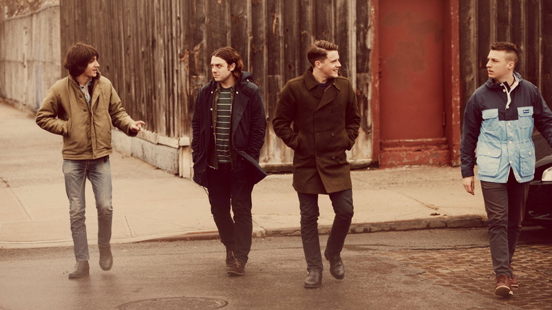 men, architecture, hairstyle, young men, friendship, togetherness, English, women, young women, group of people, adult, young adult, standing, 1080P, Arctic Monkeys
