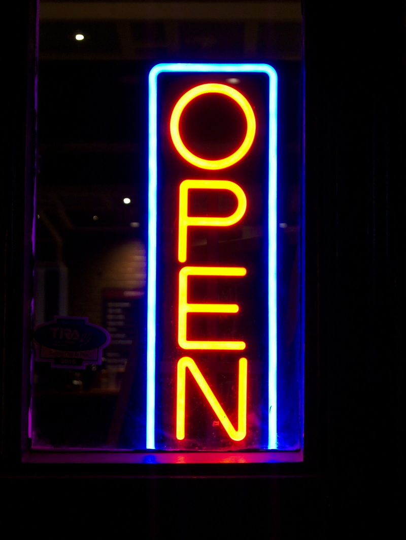 letters, electric, text, 2K, business, design, information, glow, open, decoration, neon sign, lighting equipment, city, open sign, guidance, type, communication