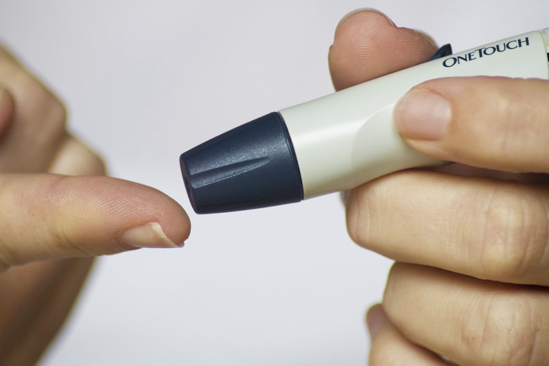 person, 5K, science, blood, care, service, device, healthcare and medicine, human body part, examining, test, analyzing, indoors, holding, medical exam
