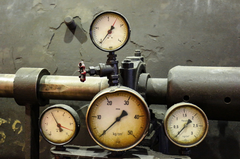 industry, instrument, instrument of measurement, 5K, antique, equipment, time, meter - instrument of measurement, wall - building feature, measuring instruments