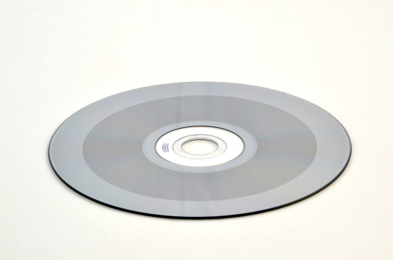 computer, cd-rom, audio, shape, circle, studio shot, arts culture and entertainment, compact, film industry, cut out, noise, 1080P, blank, compact disc