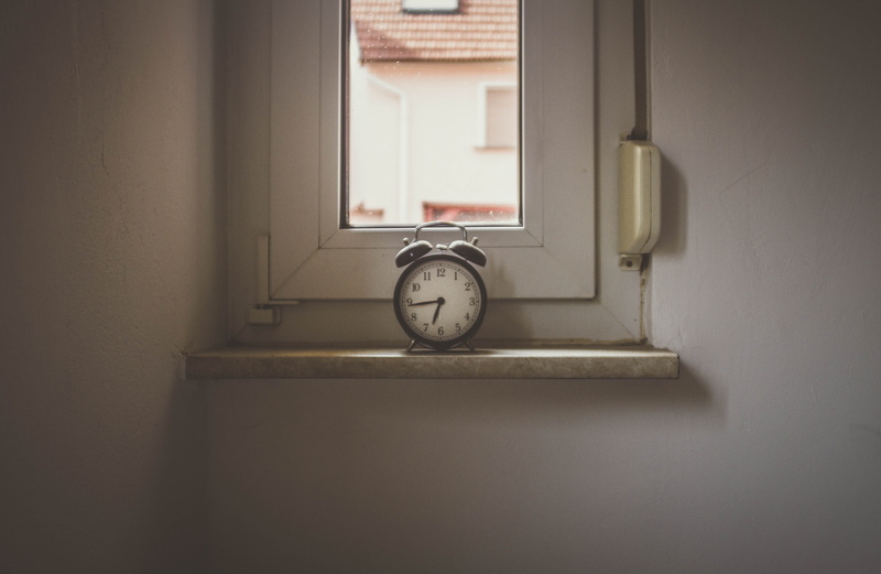 cabinet, wall clock, still, old, near, indoors, 5K, clock face, close-up, clock, built structure, no People, number, day, window sill, Matter of Time