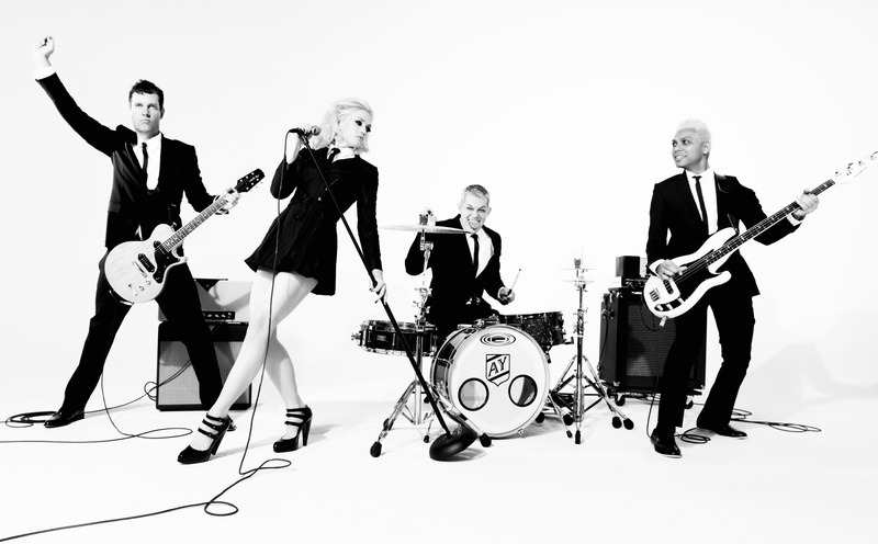 acoustic guitar, full length, musician, input device, electric guitar, playing, string instrument, skill, rock musician, group of people, rock group, stage