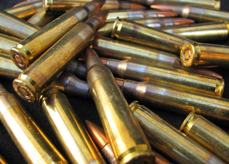 Shooting, cartridge, communication, violence, 720P, Projectile, bullet, aggression, weapon, focus on foreground, shiny, selective focus, ammunition, backgrounds