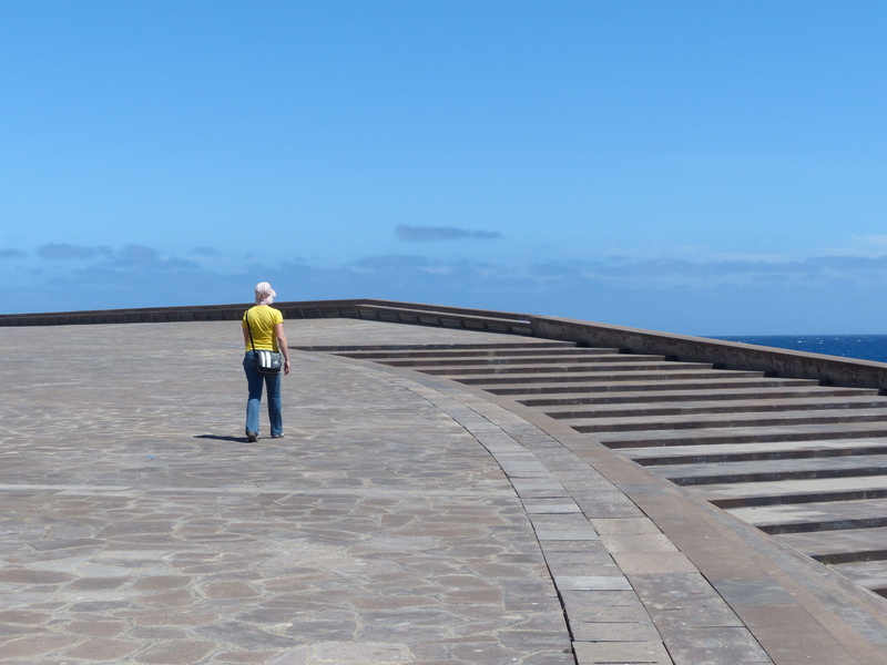 tourist information, standing, blue, auditorium of tenerife, canary islands, walking, adult, santa cruz, hat, nature, Visitor, copy space, building, casual clothing