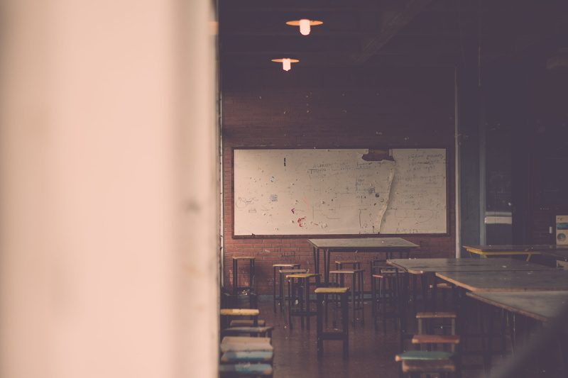 education, glass - material, ceiling, ciudad universitaria, architecture, college, fadu, argentina, illuminated, furniture, empty, indoors, window, menu