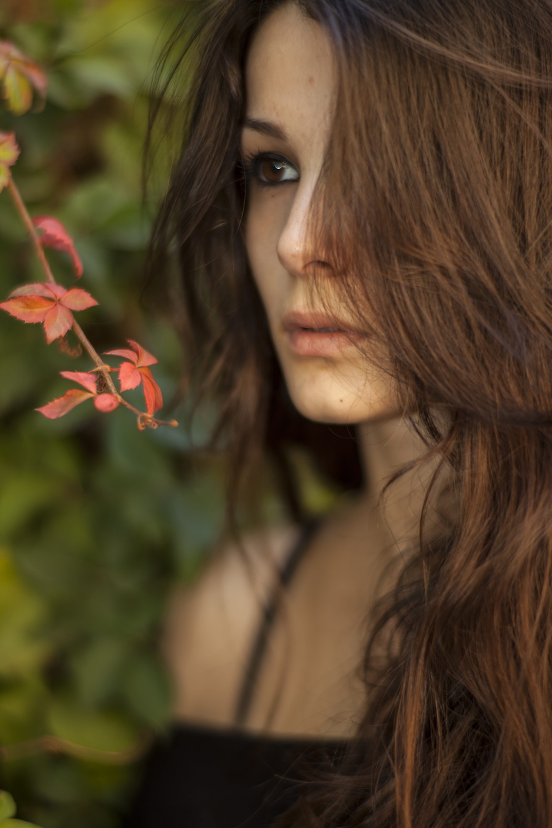beauty, human Hair, people, headshot, nature, the young woman, portrait, real people, human, top, adult, photography, overview, beautiful woman, aesthetics