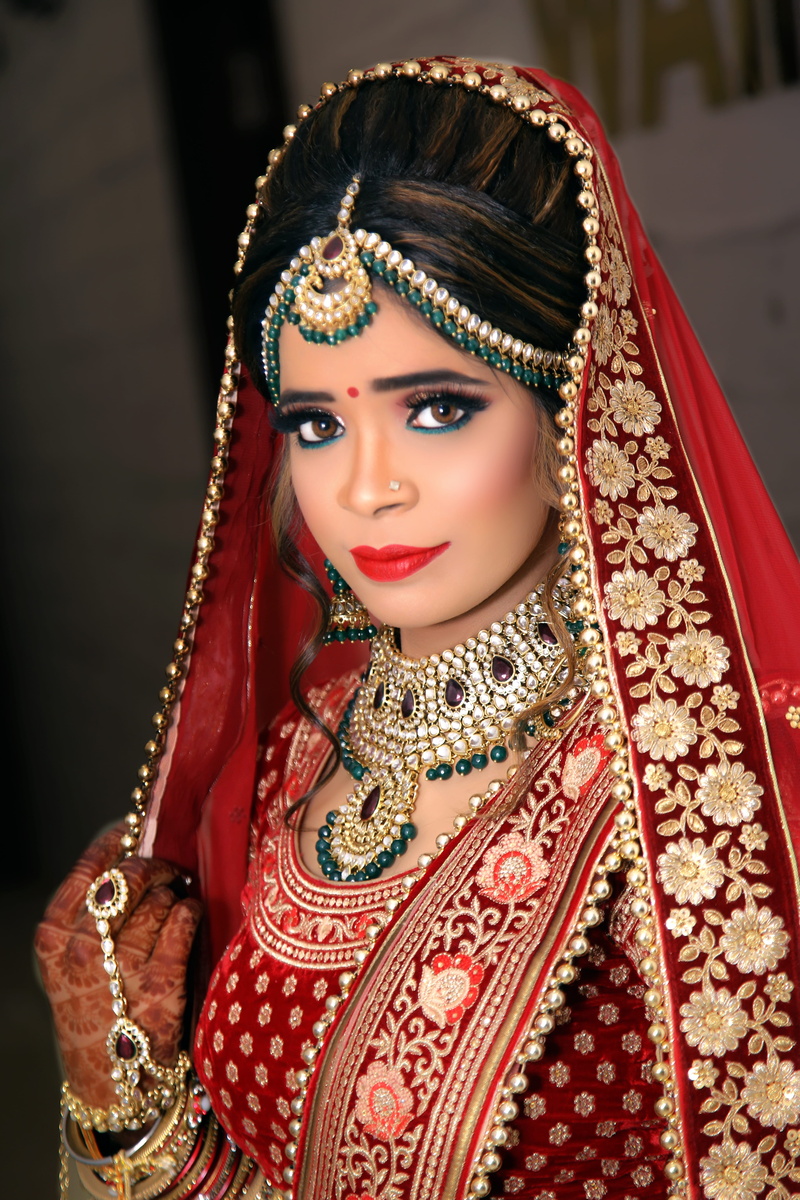 woman, front view, beautiful bride, beautiful, portrait, traditional wear, traditional clothing, 5K, red, clothing, make-up, women, wear, jewelry, adult