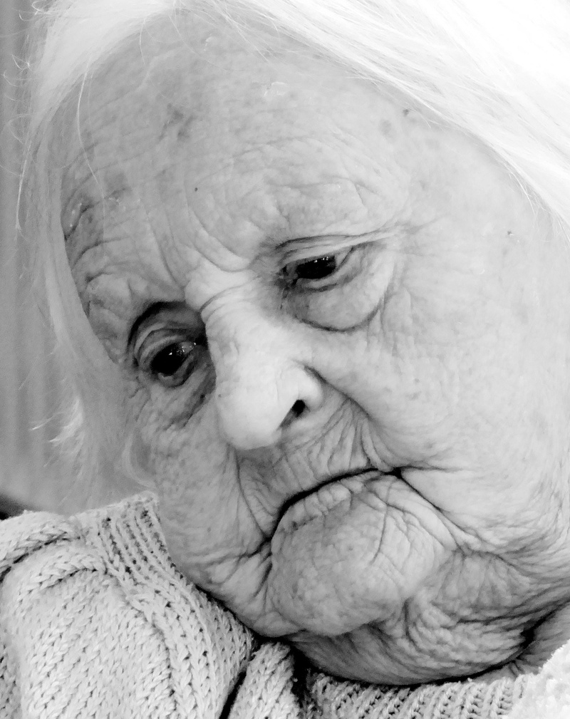old, wrinkled, person, lifestyles, looking at camera, close, one Person, indoors, looking, woman, black And White, concepts And Ideas, front view, mature men