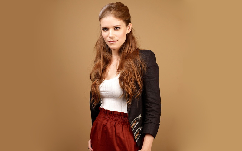 beige background, studio shot, beautiful woman, young women, jacket, simple background, women, white, brown hair, colored background, brunette, top, suit