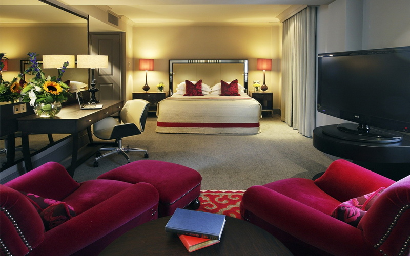 lobby, Comfort, waiting, hotel, sitting, cozy, adult, domestic room, seat, Chair,  style, arts culture and entertainment, wealth, living room, furniture