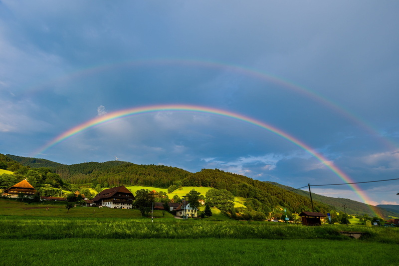 hill, meadow, mood, Sky, environment, cloud - sky, farbenspiel, non-Urban Scene, spectrum, idyllic, outdoors, landscape, rural Scene, arch, farm, plant