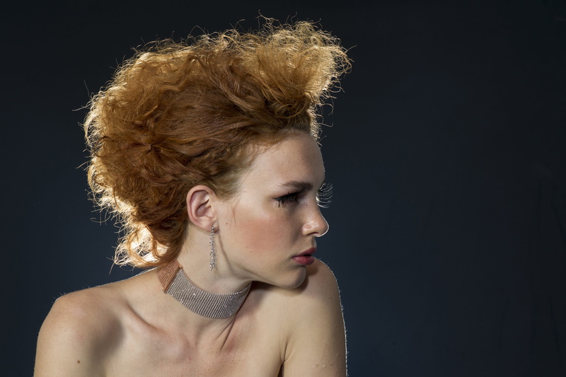 looking, young girl, headshot, only women, fashion, model, hair, human face, make-up, fine arts, conceptual, mesh, studio, choker, neck, eyelash, 5K, women