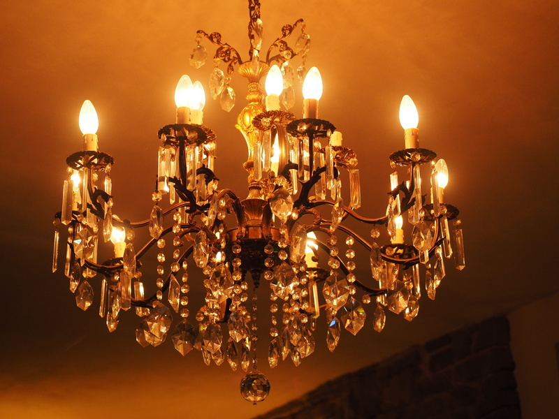 light fixture, light bulb, ornate, indoors, pendant light, lamp, wealth, candle, atmospheric, crystal, electricity, lighting Equipment, electric Lamp, illuminated