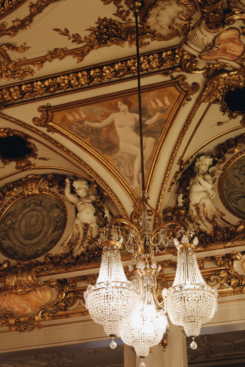 gold, mirror, museum, chandelier, low angle view, decoration, 2K, creativity, paris france, ornate, architecture, historical, craft, lights, built structure