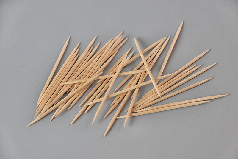 hygiene, gray, pasta, food and drink, toothpick, vegetable, sting, wood - material, studio shot, dental hygiene, wood, still life, healthy eating, indoors