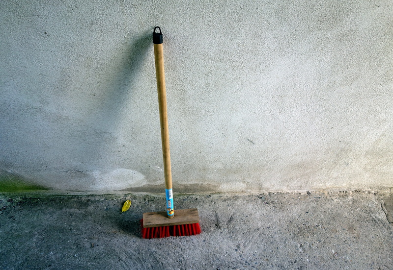 cleaning, indoors, childrens broom, still life, cleaner, no People, dirt, wood - material, domestic Life, kindergröße, cleaning equipment, footpath, equipment