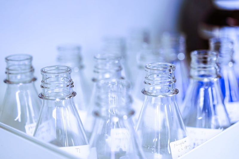group of objects, drinking glass, various, healthcare and medicine, Chemistry, equipment, indoors, large group of objects, still life, blue, soft focus
